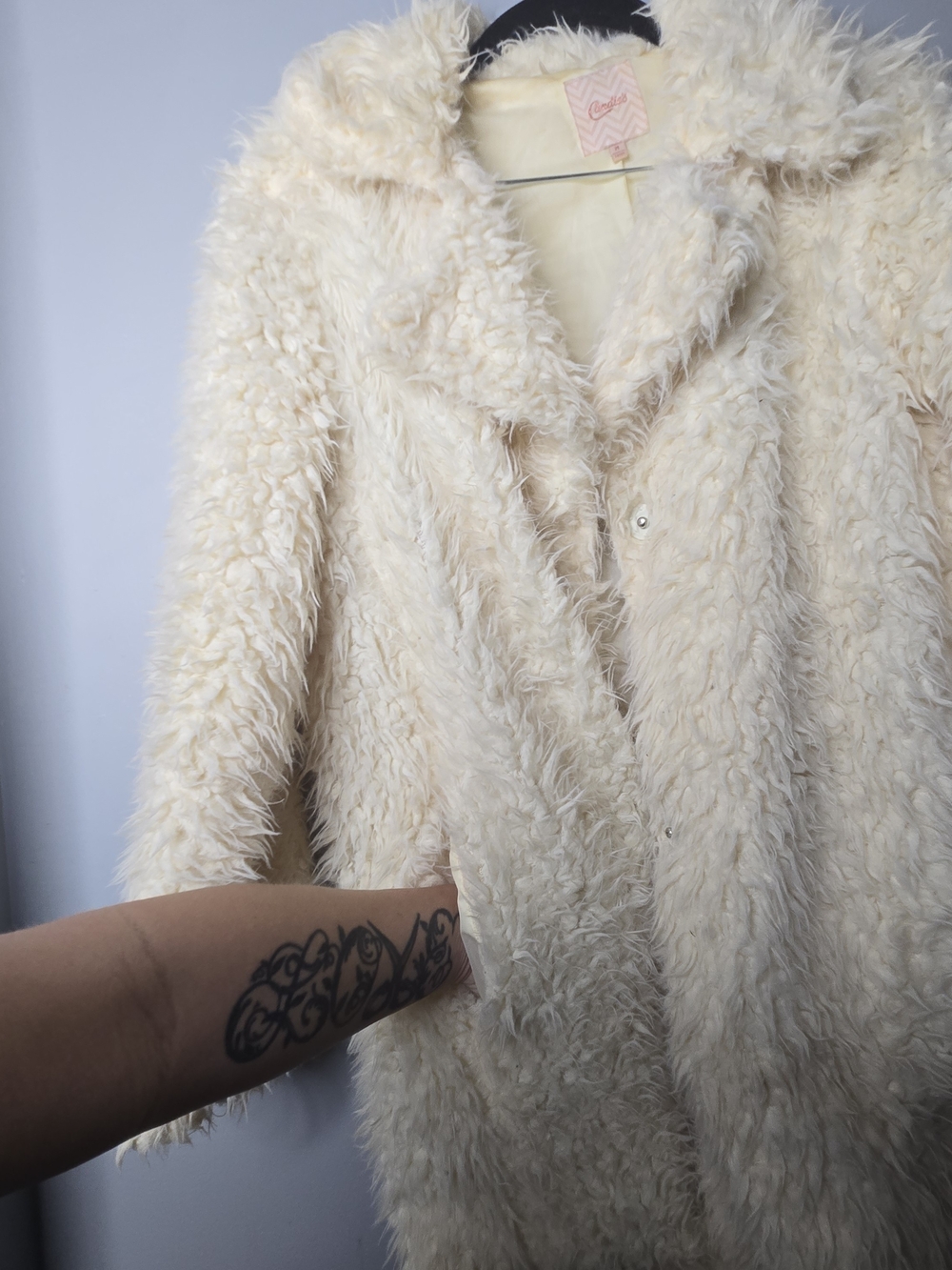 Candie's Ivory Faux Fur Teddy Coat Jacket Women's Medium Cozy Winter - Picture 4 of 5